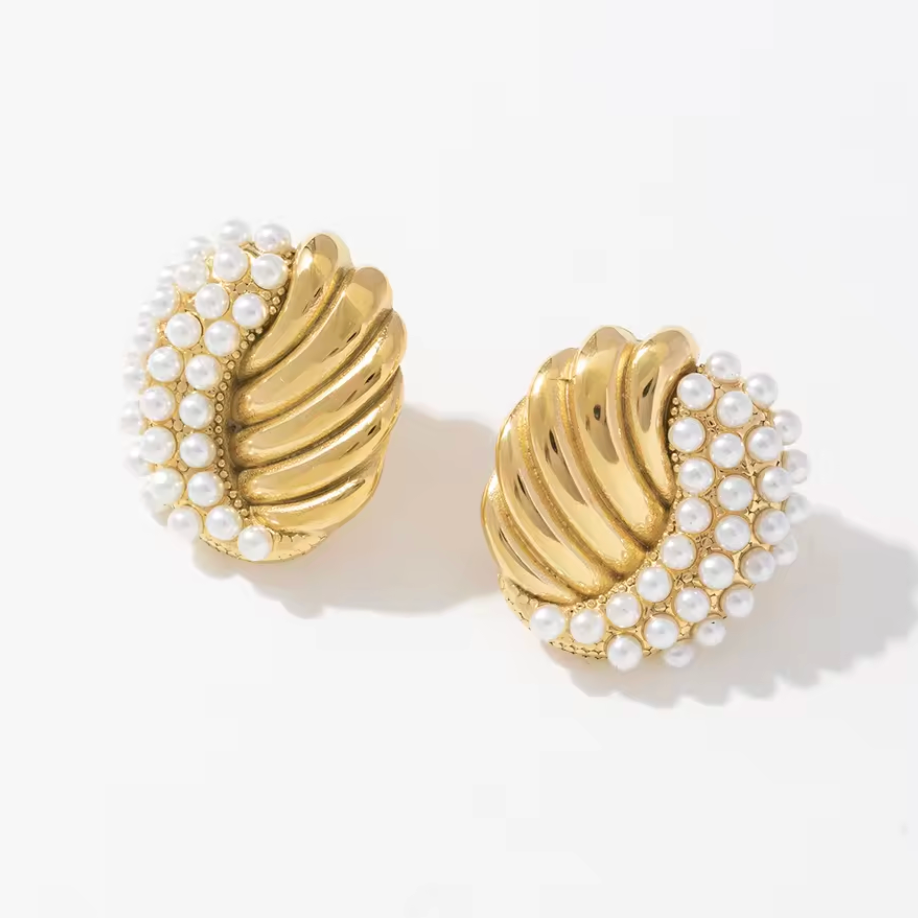 Ribbed Gold & Cluster Pearl Earrings